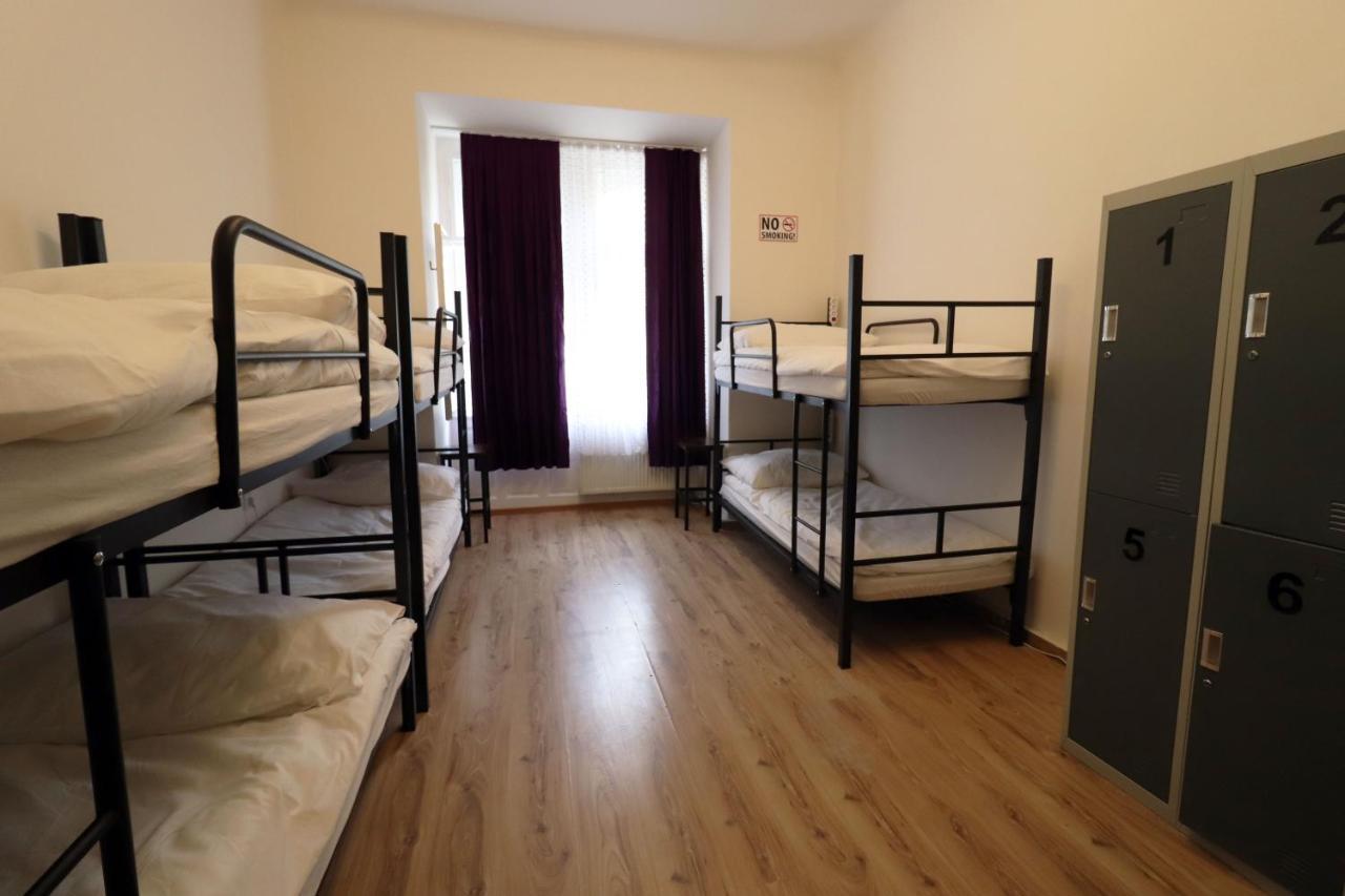 Hostel Forum Prague Ngoại thất bức ảnh