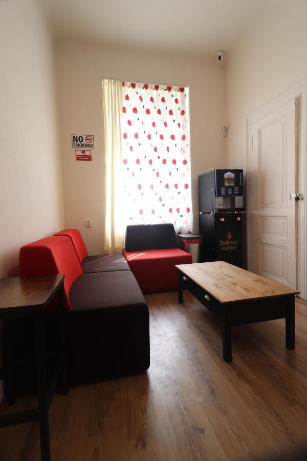 Hostel Forum Prague Ngoại thất bức ảnh